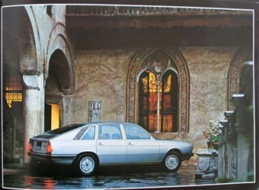 Lancia Gamma Berlina Modelprogram 1977 Carbrochure (4119)